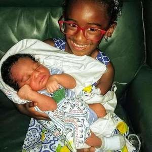 Meet your Posher, Alexus